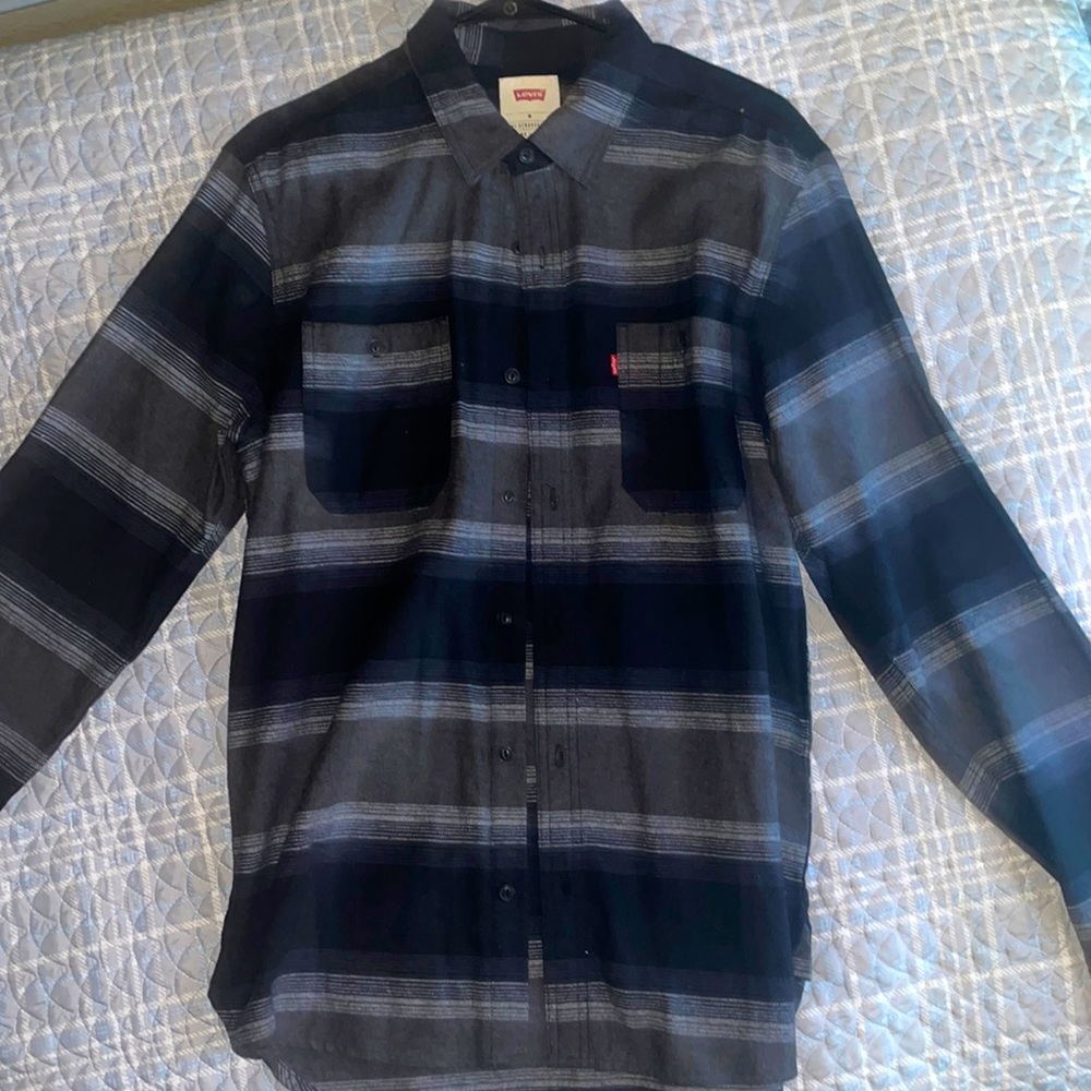 Mens Levi’s (M) grey/black flannel